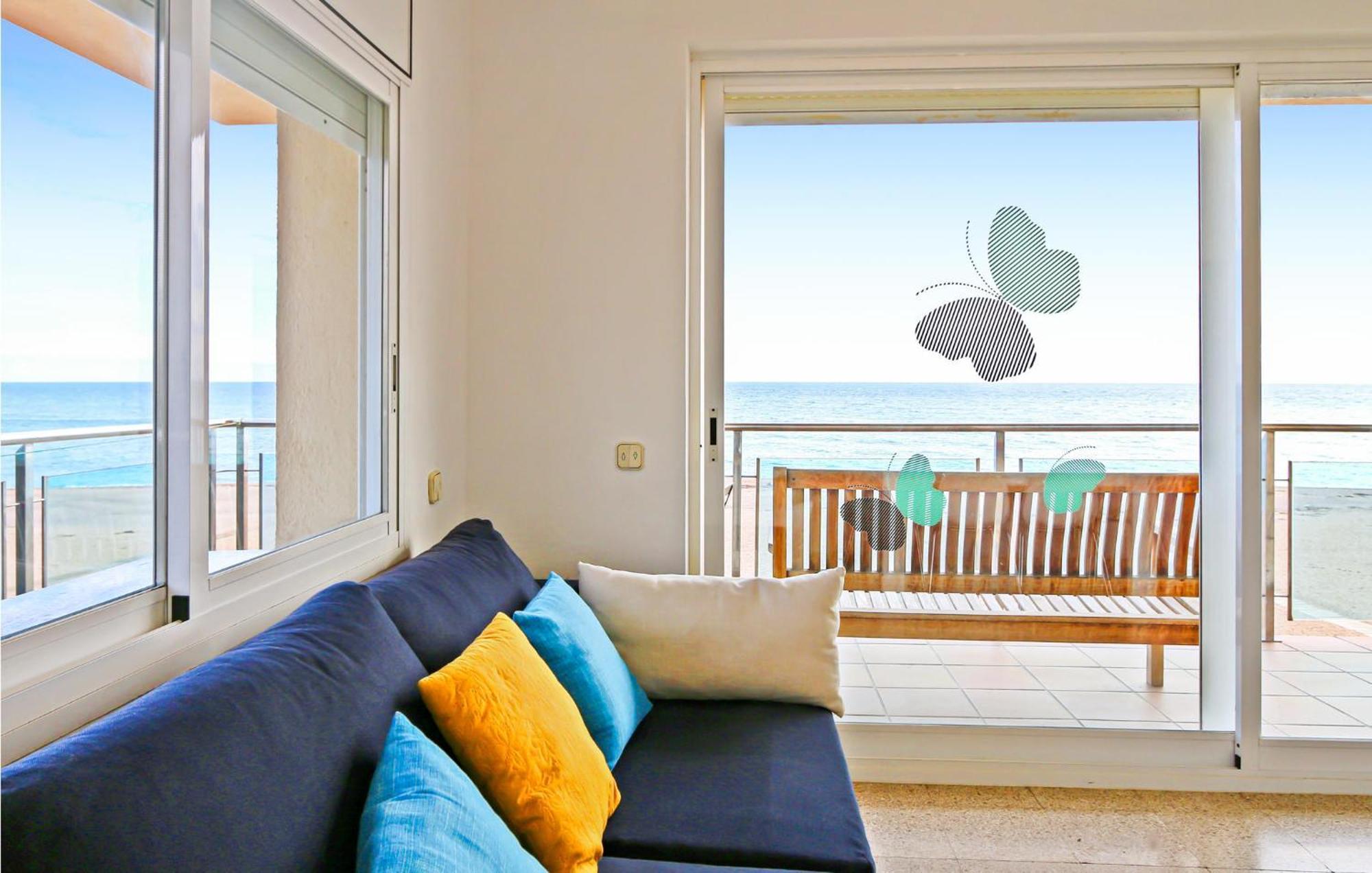 Awesome Apartment In Santa Susanna With Kitchen Bagian luar foto