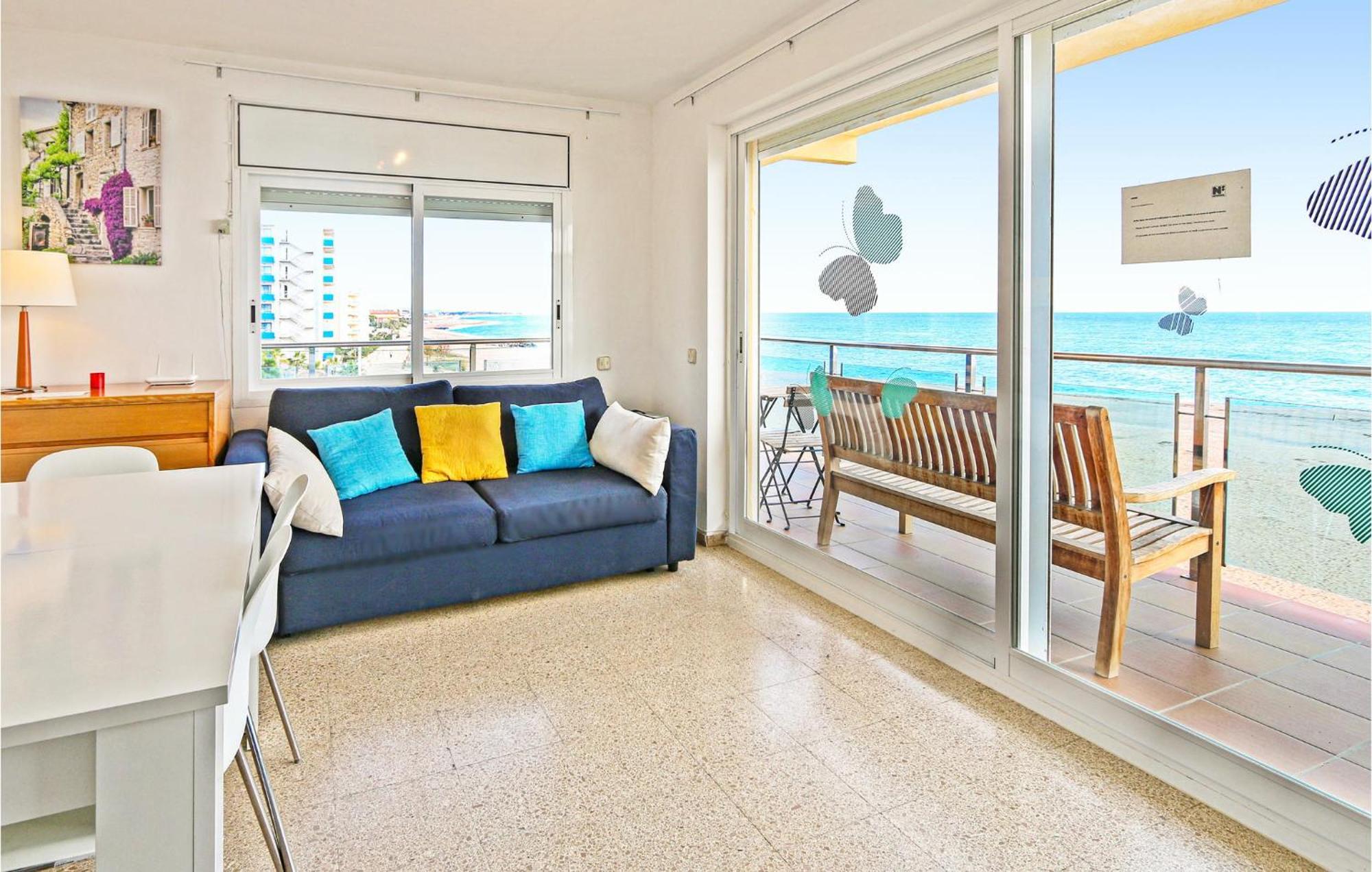 Awesome Apartment In Santa Susanna With Kitchen Bagian luar foto